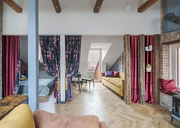 Cozy Penthouse 公寓 *